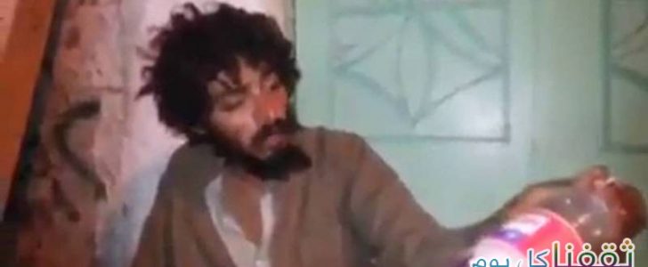 لقد قالو عنه المجنون ولكن ذهلو عندما سمعوا صوته حيث أن القرٱن والحكمه لم تغادرا قلبه