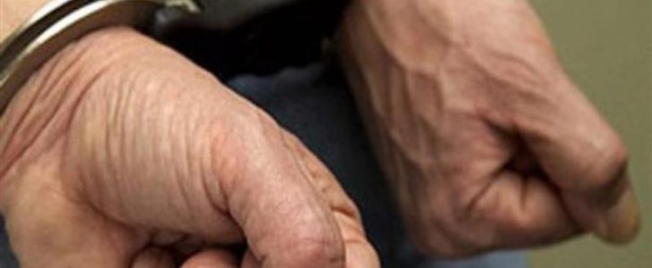 القبض على مجرم هارب إنتحل صفة وزير الداخلية السابق في أسيوط وجهات رسمية أخرى لغرض الوساطة وتسيير أمور المواطنين