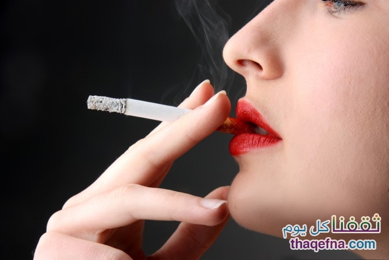 التدخين يسبب ظهور الحبوب على البشرة